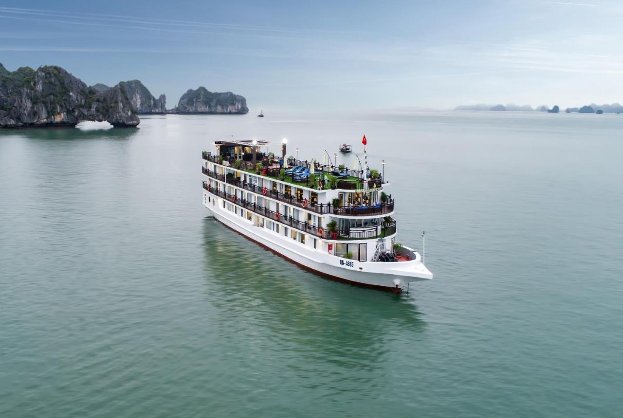  Margaret Cruises 5*