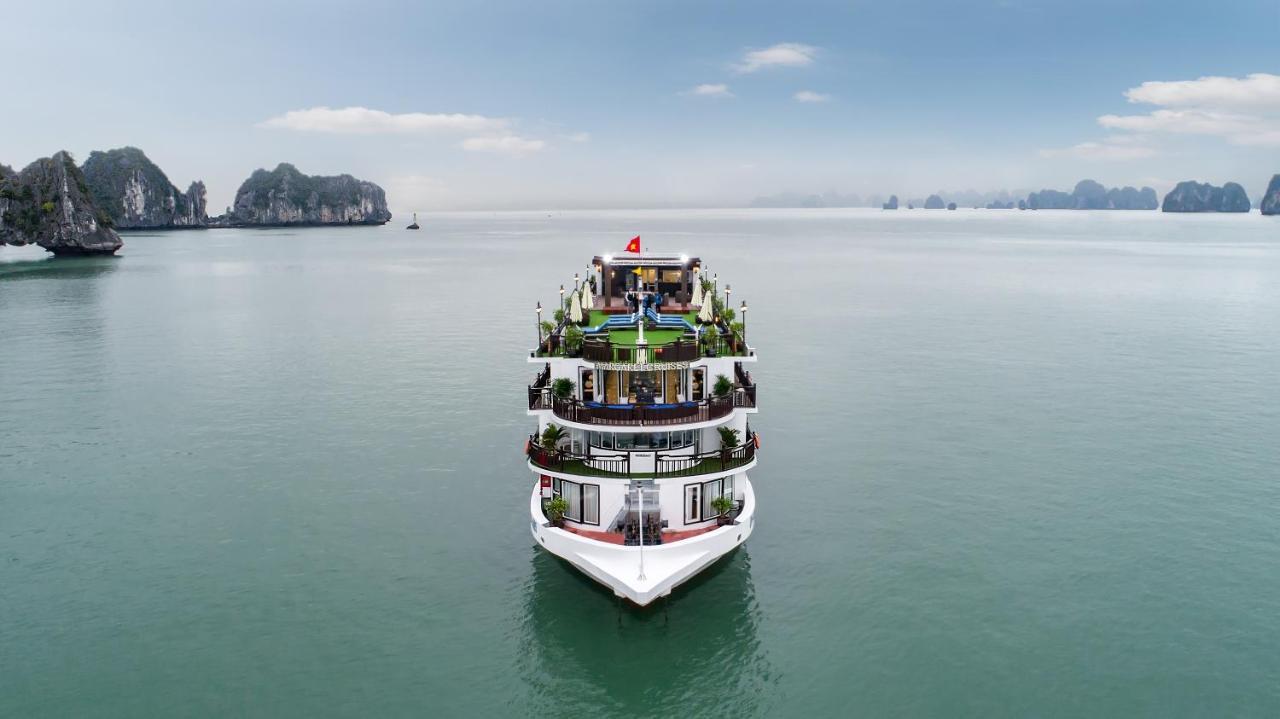 Margaret Cruises 
