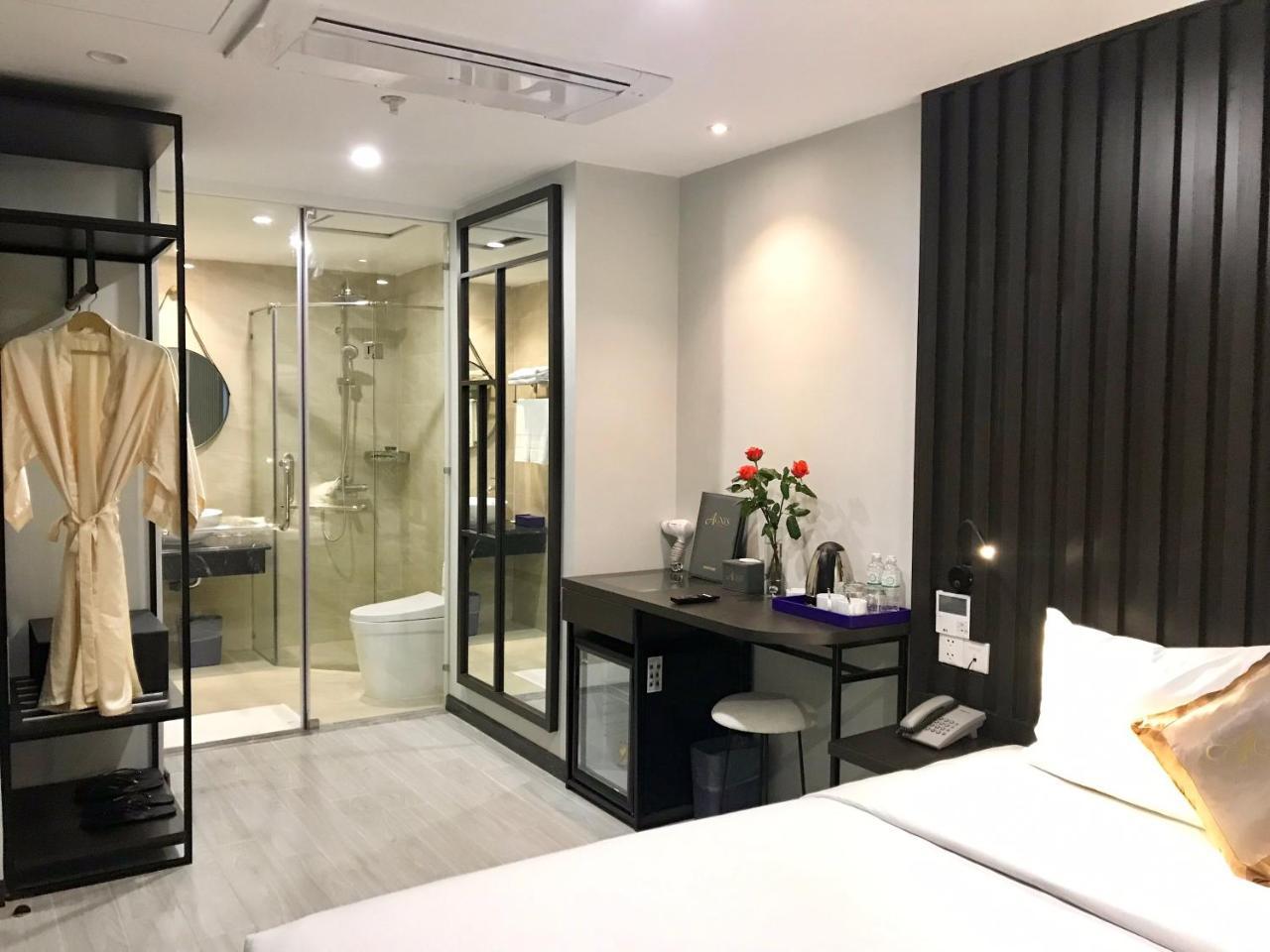 Agnes Nha Trang