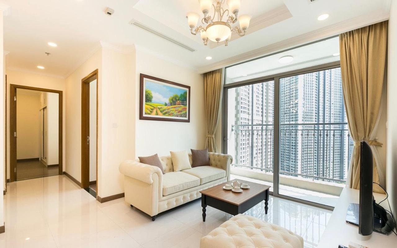 The Luxe Nest Landmark 81 Homestay *