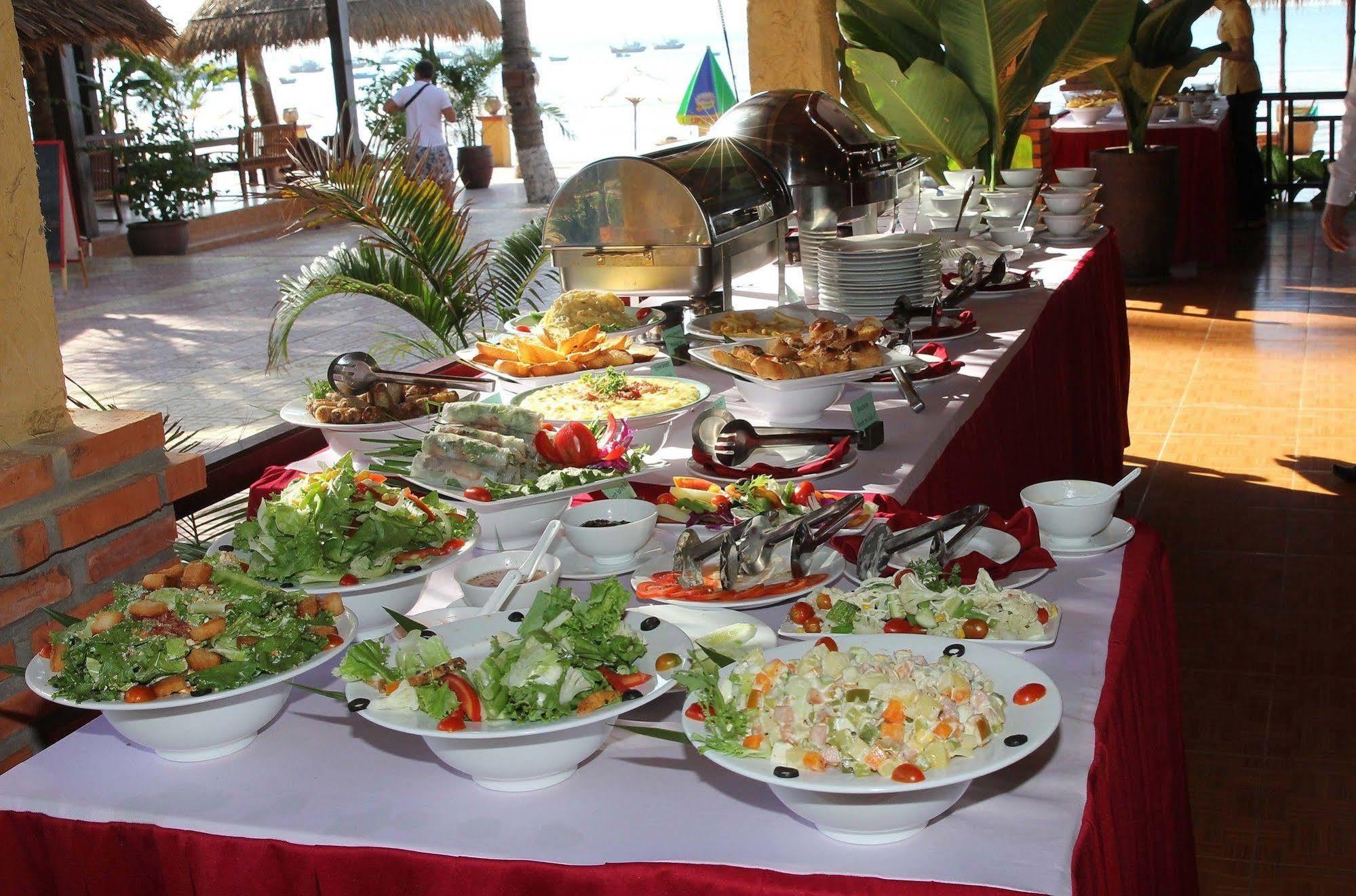 Nang Hon Rom Hotel 3*