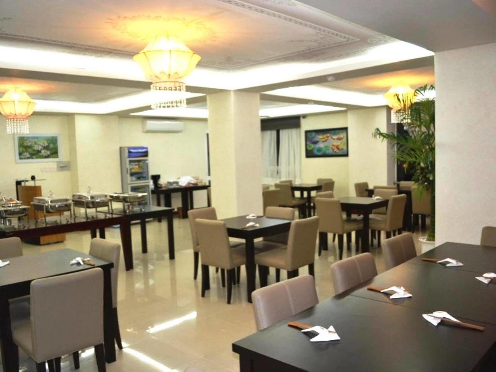 Hotel Nam 3*