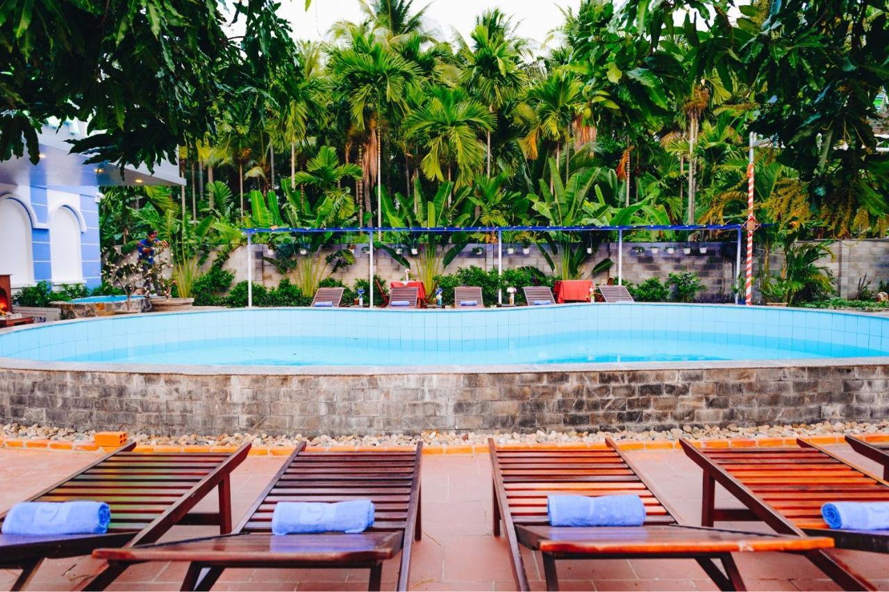 Hotel Mui Ne Alena 2*