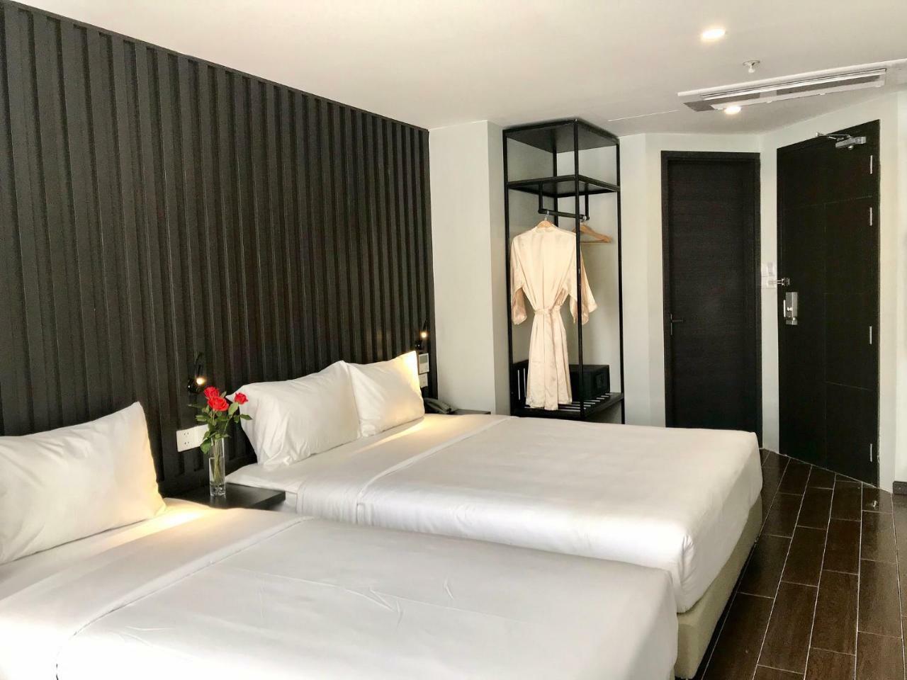 Agnes Hotel 4*