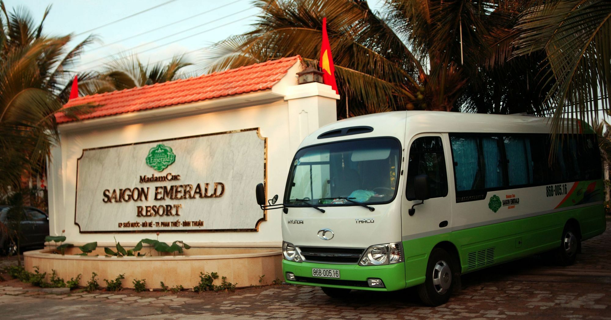 Saigon Emerald