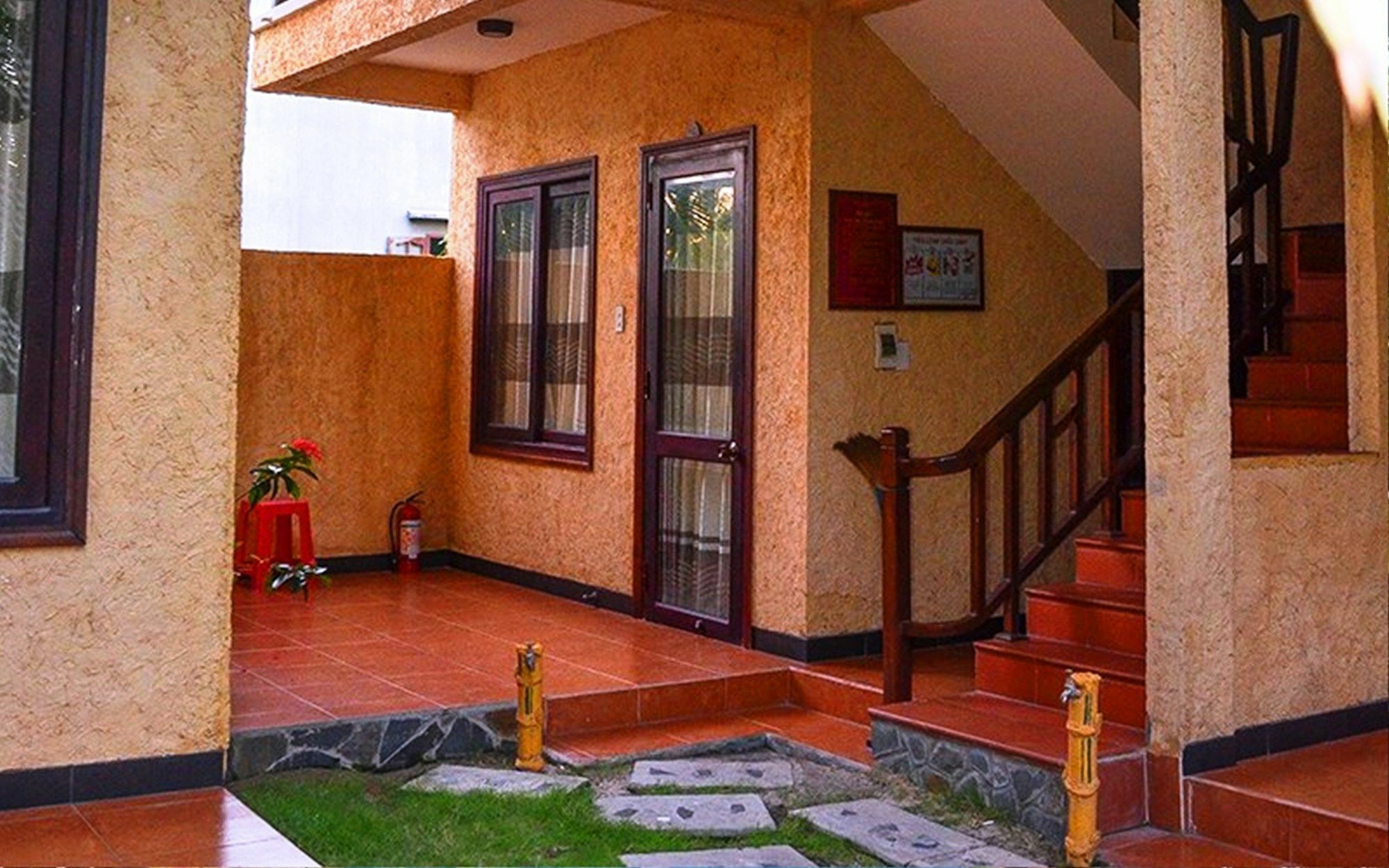 Rang Garden Hill Side Hotel 2*