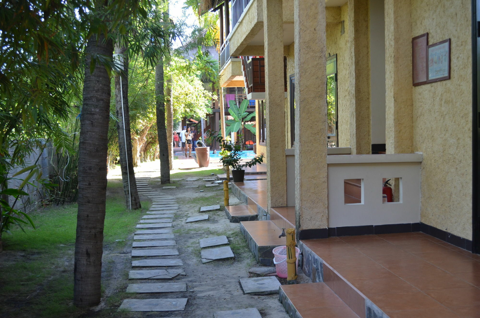 Rang Garden Hill Side 2*