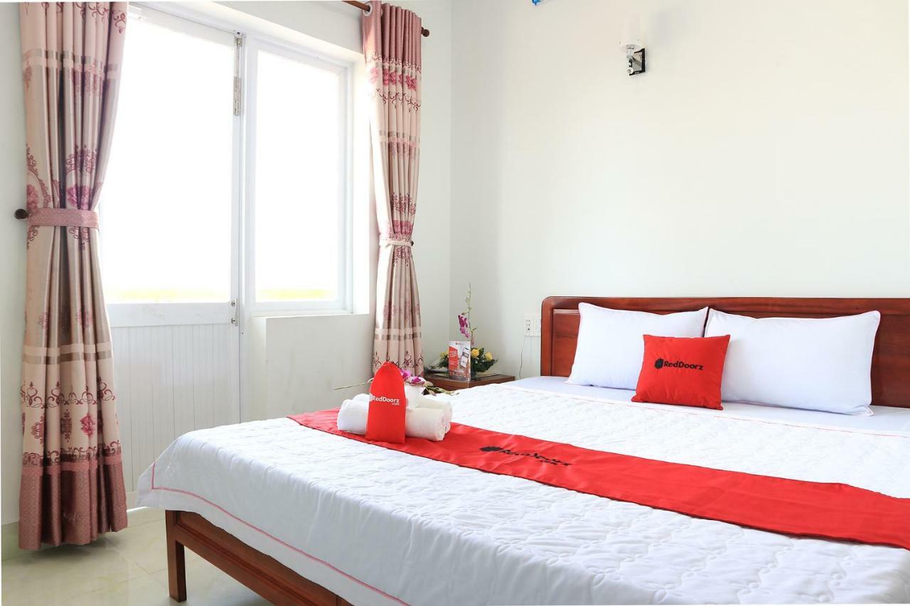 Hotel Khach San Bien Xanh