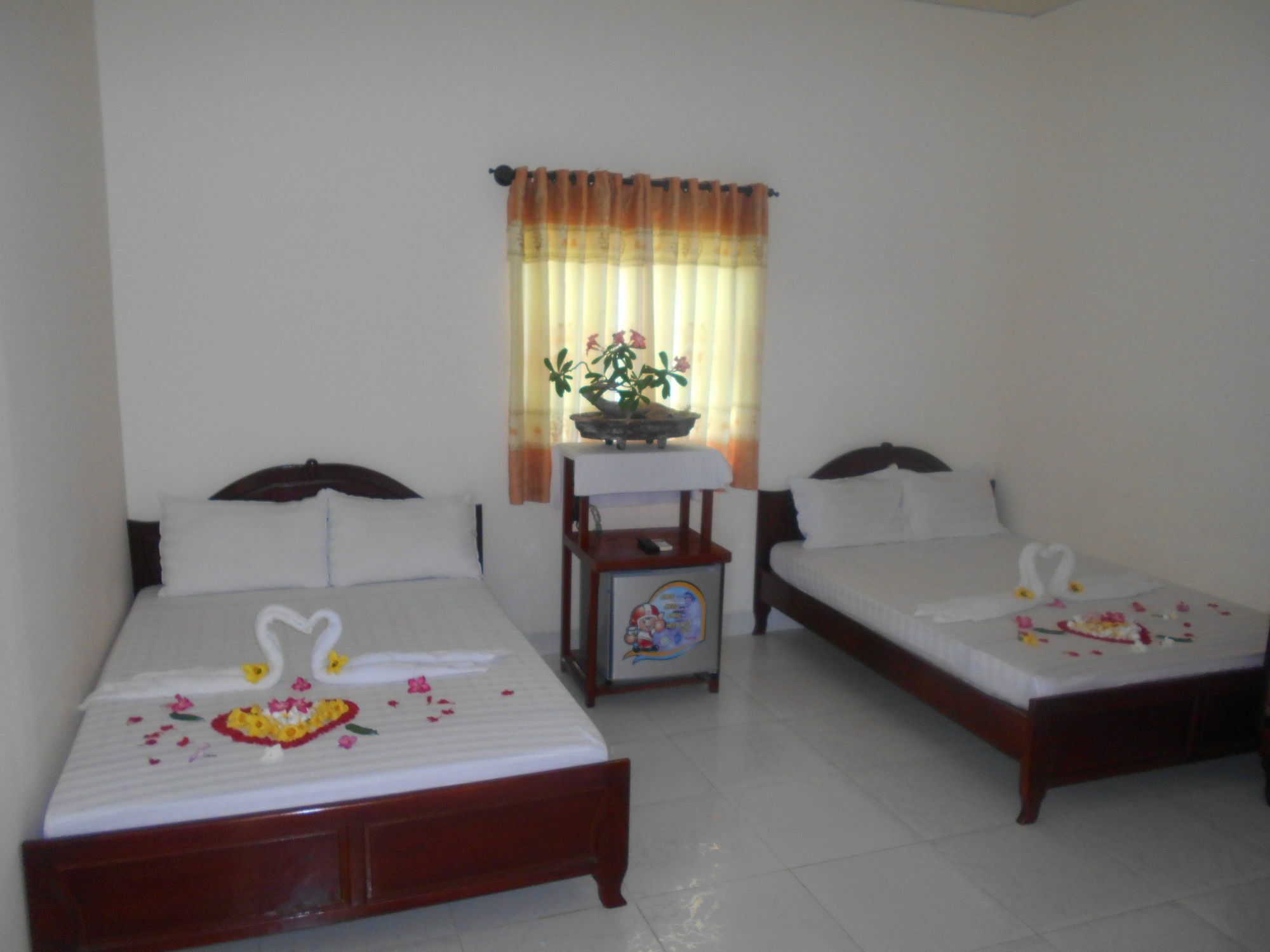 Suoi Nuoc Resort 2*
