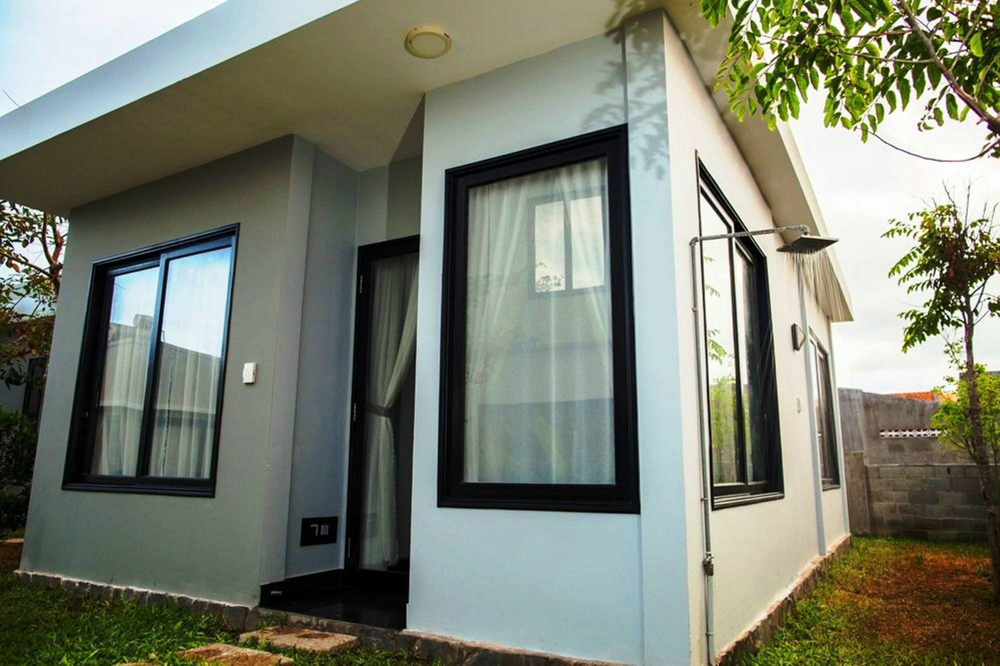 Nguyen Minihouse Villa