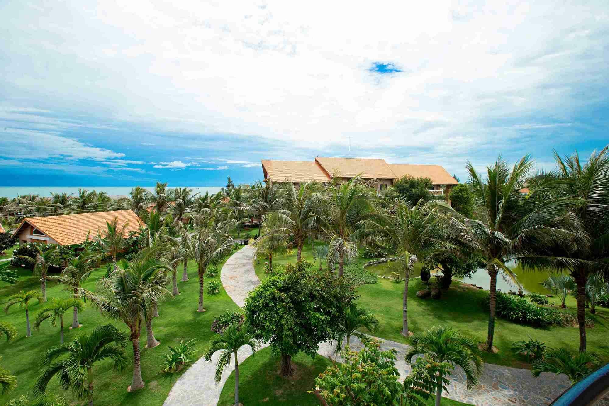 Blue Bay Mui Ne & 4*
