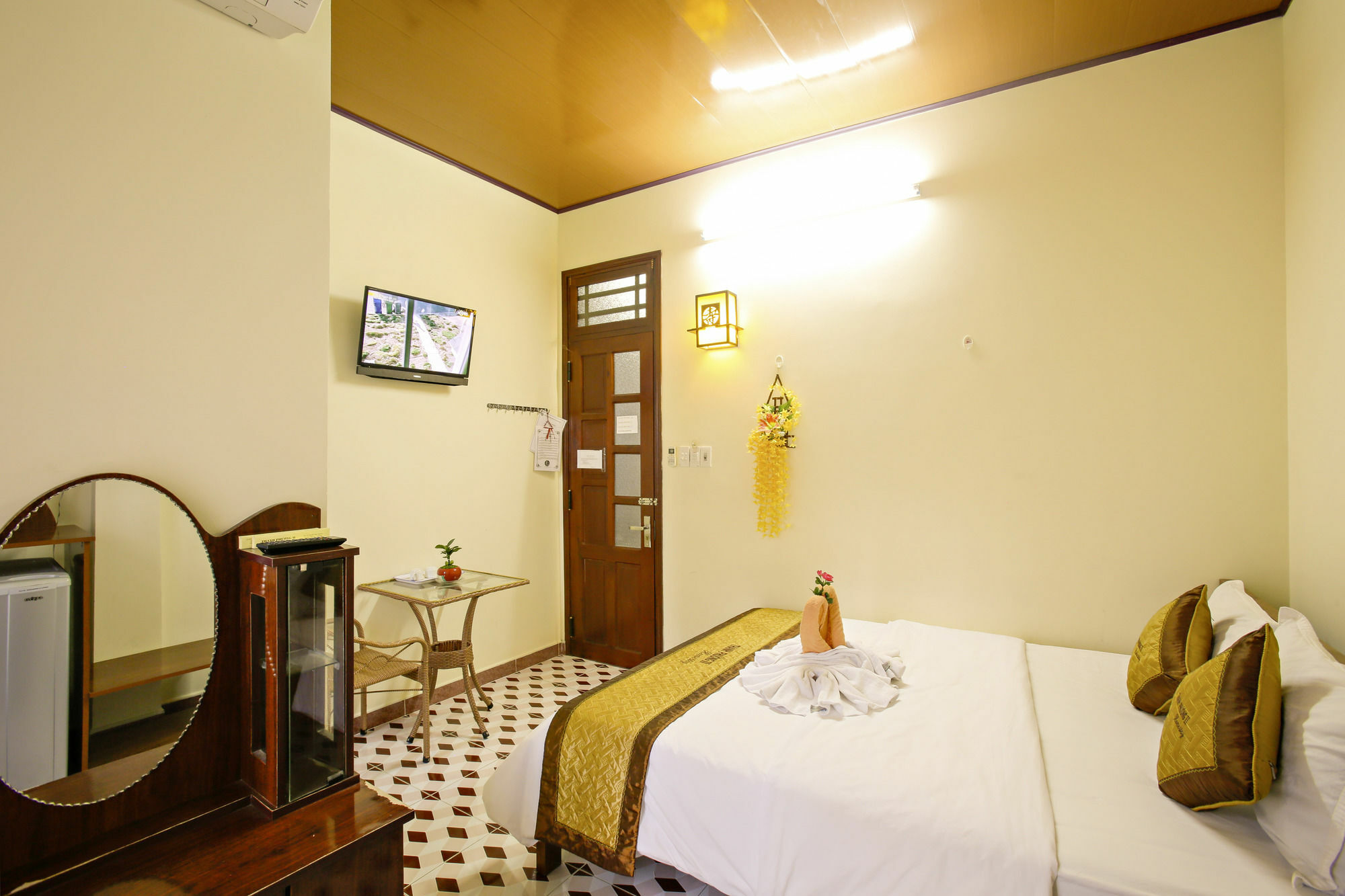 Nhà trọ Quy Long *