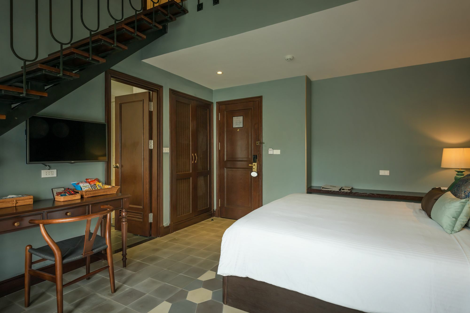 Khách sạn Khách Sạn&biệt Thự Aira Boutique 4*
