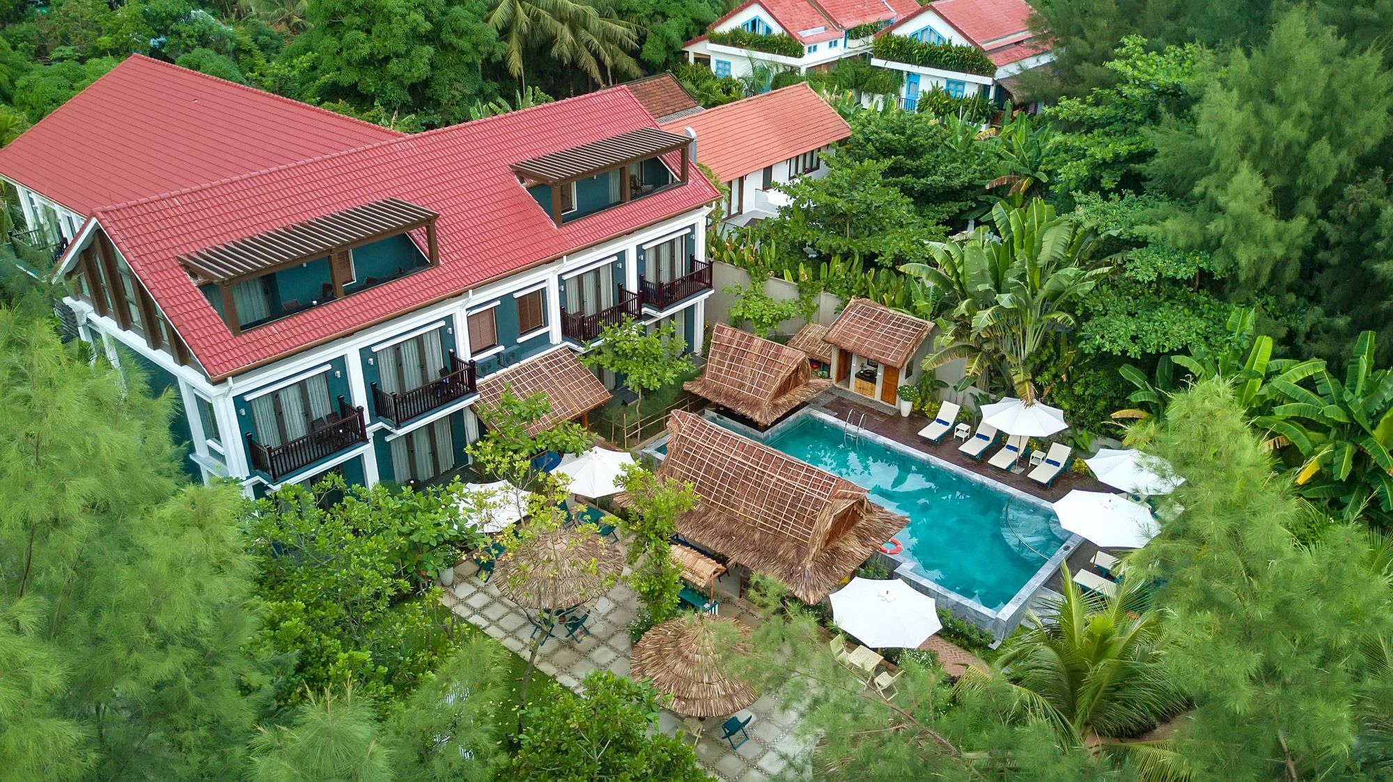 Khách Sạn&biệt Thự Aira Boutique Khách sạn 4*