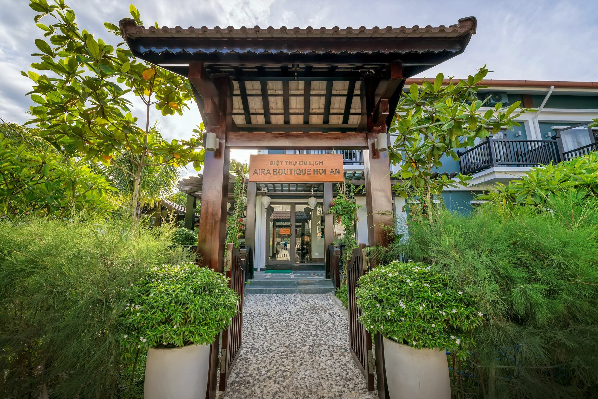 Khách Sạn&biệt Thự Aira Boutique