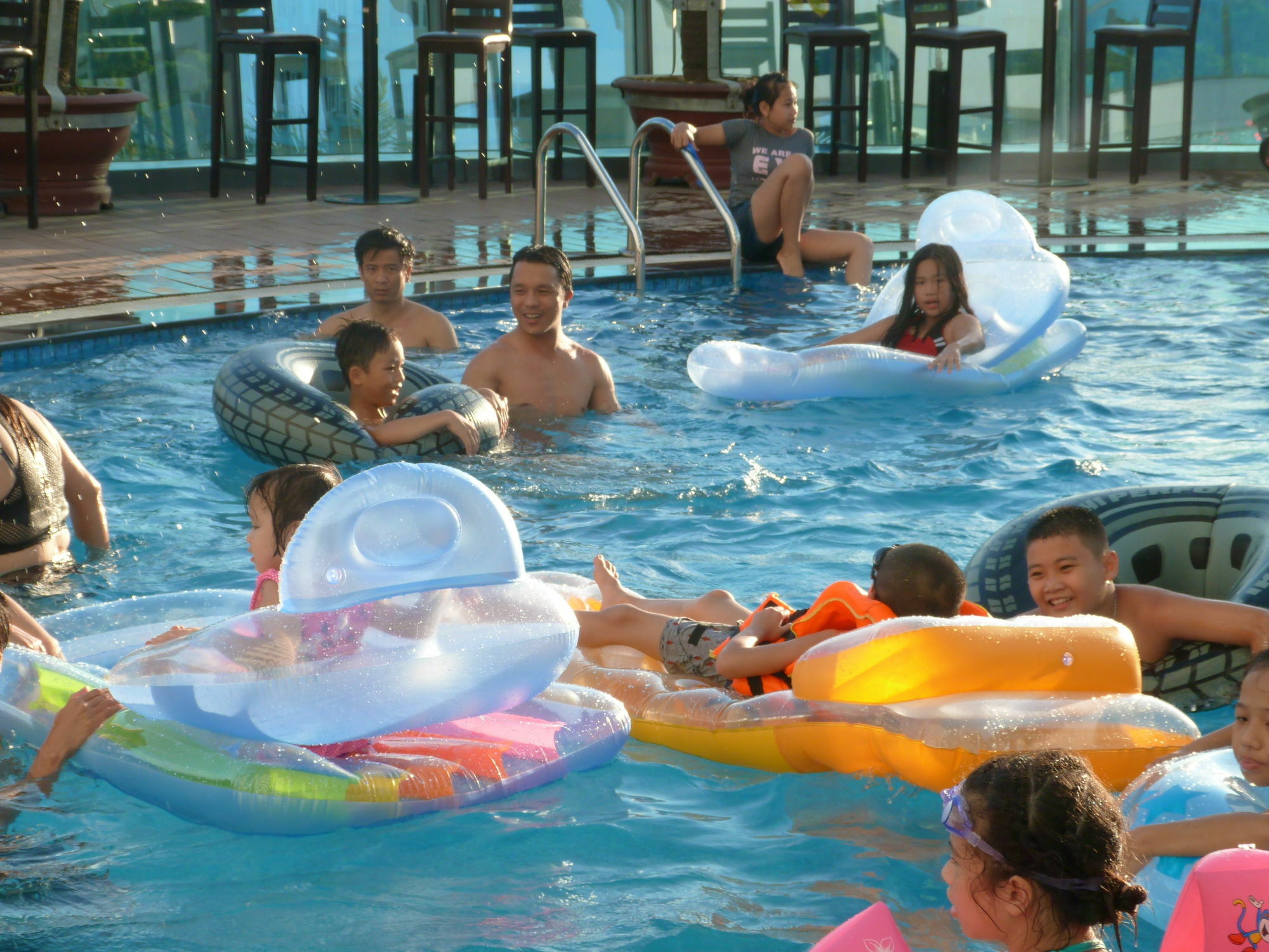 Palace Khách sạn 4*