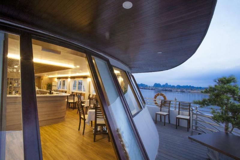 Athena Royal Cruise - Luxury In Halong Bay 5* Ha Long