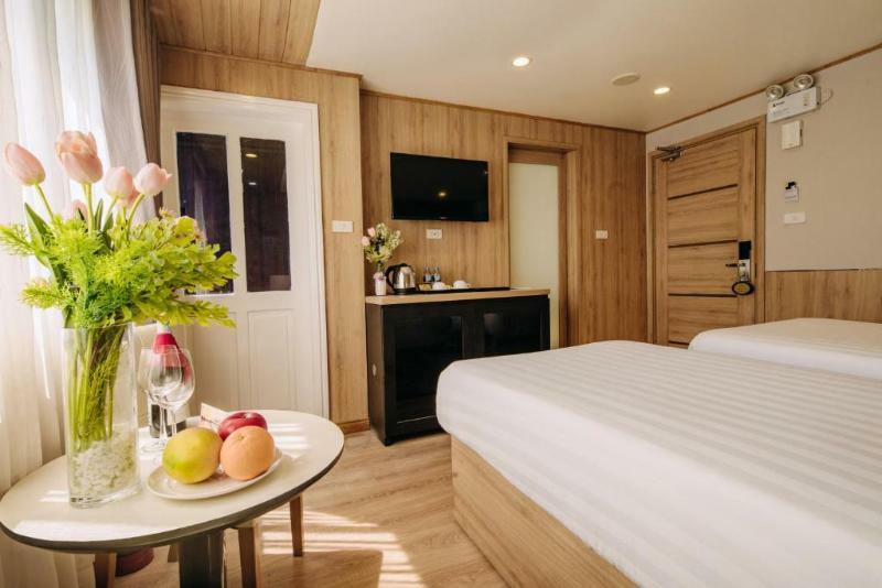 Athena Royal Cruise - Luxury In Halong Bay Ha Long