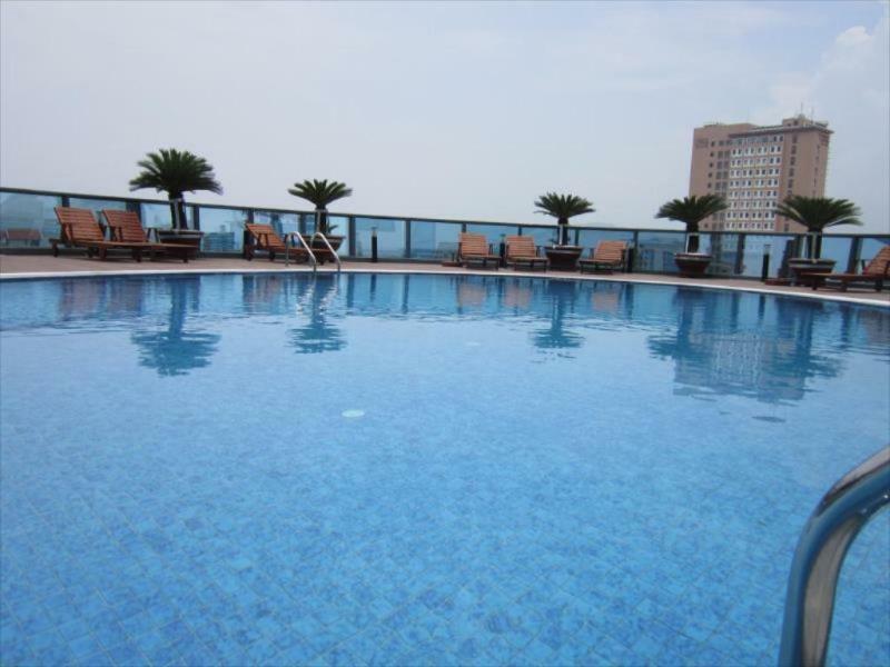 Palace 4*