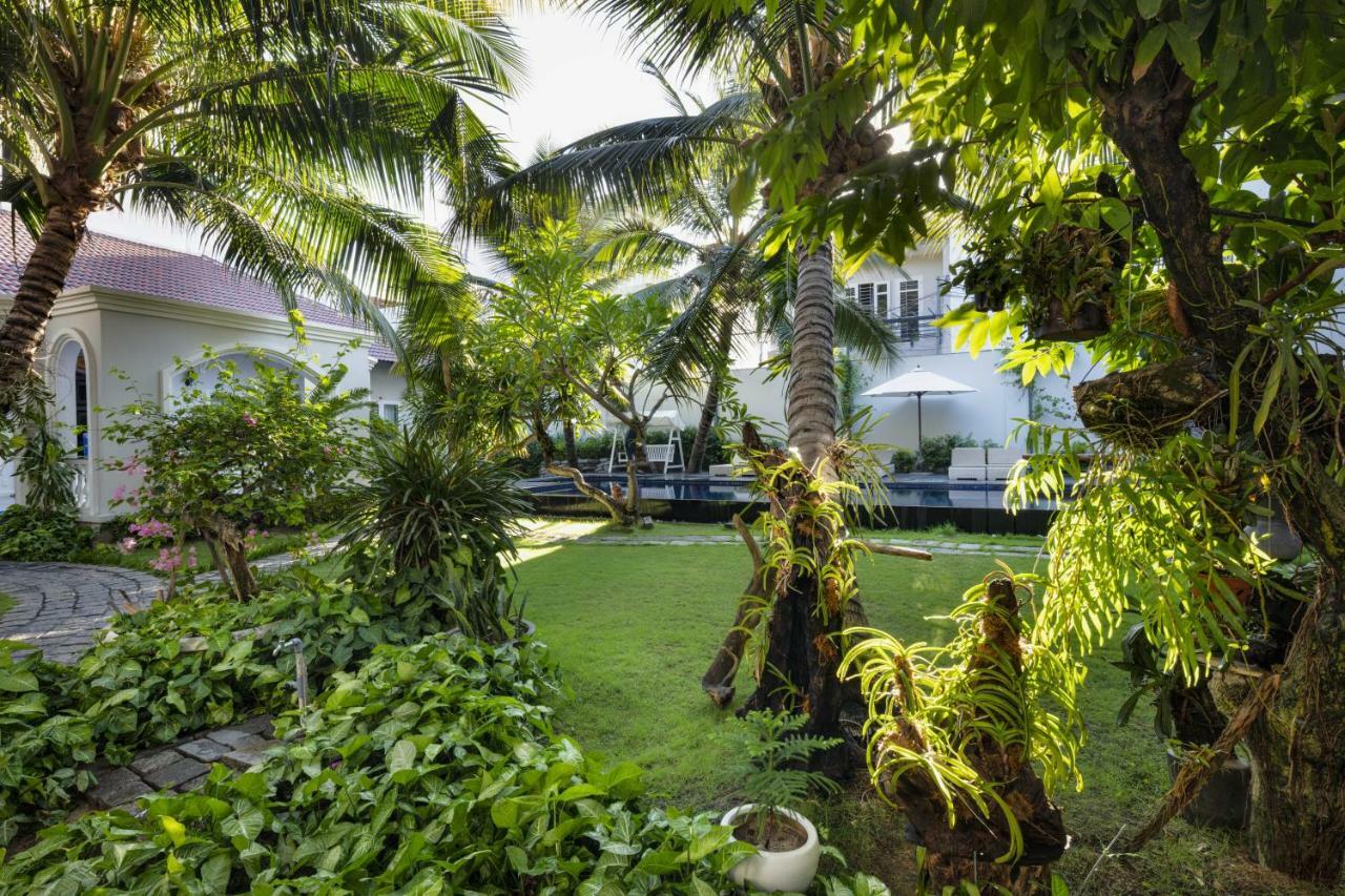 La Paloma Hotel