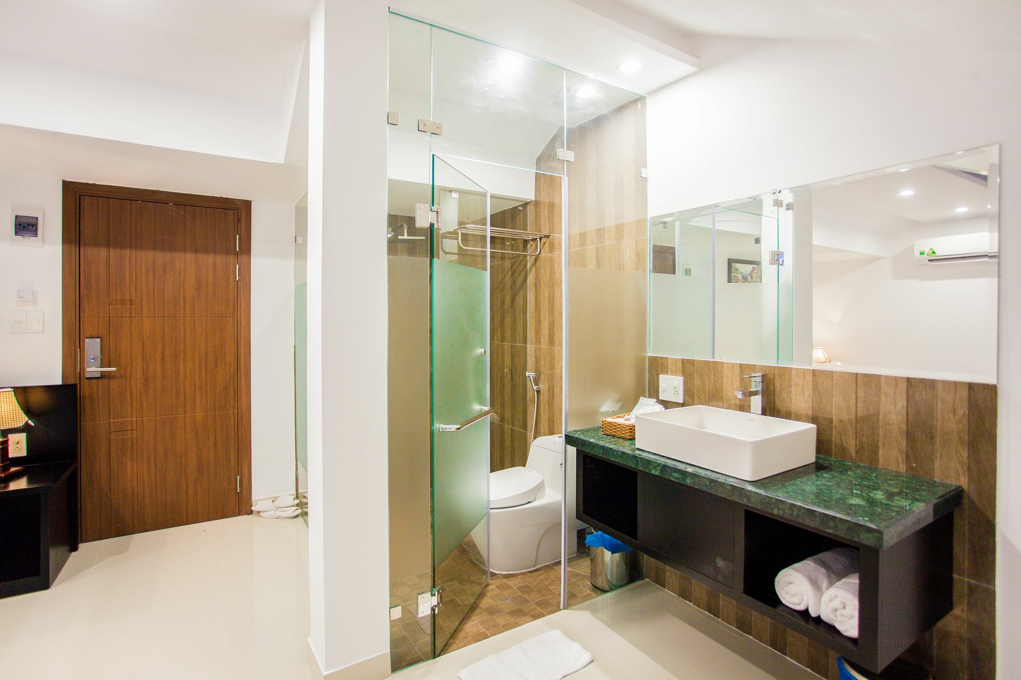 Riverside White House Boutique 3* Hoi An