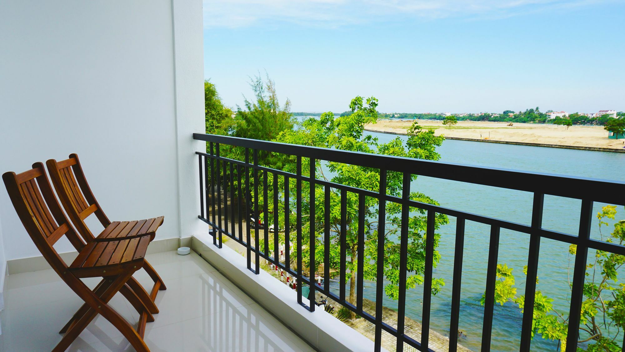 Hotel Riverside White House Boutique 3*