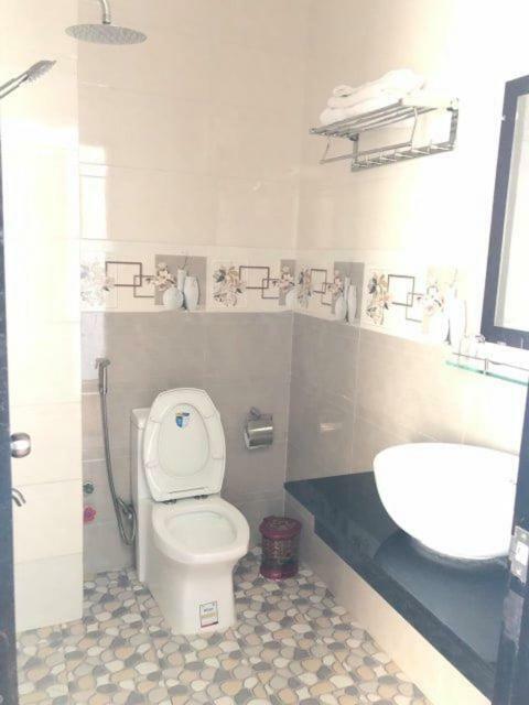 Khach San Mat Trang - Moon Liebeshotel Phan Thiet
