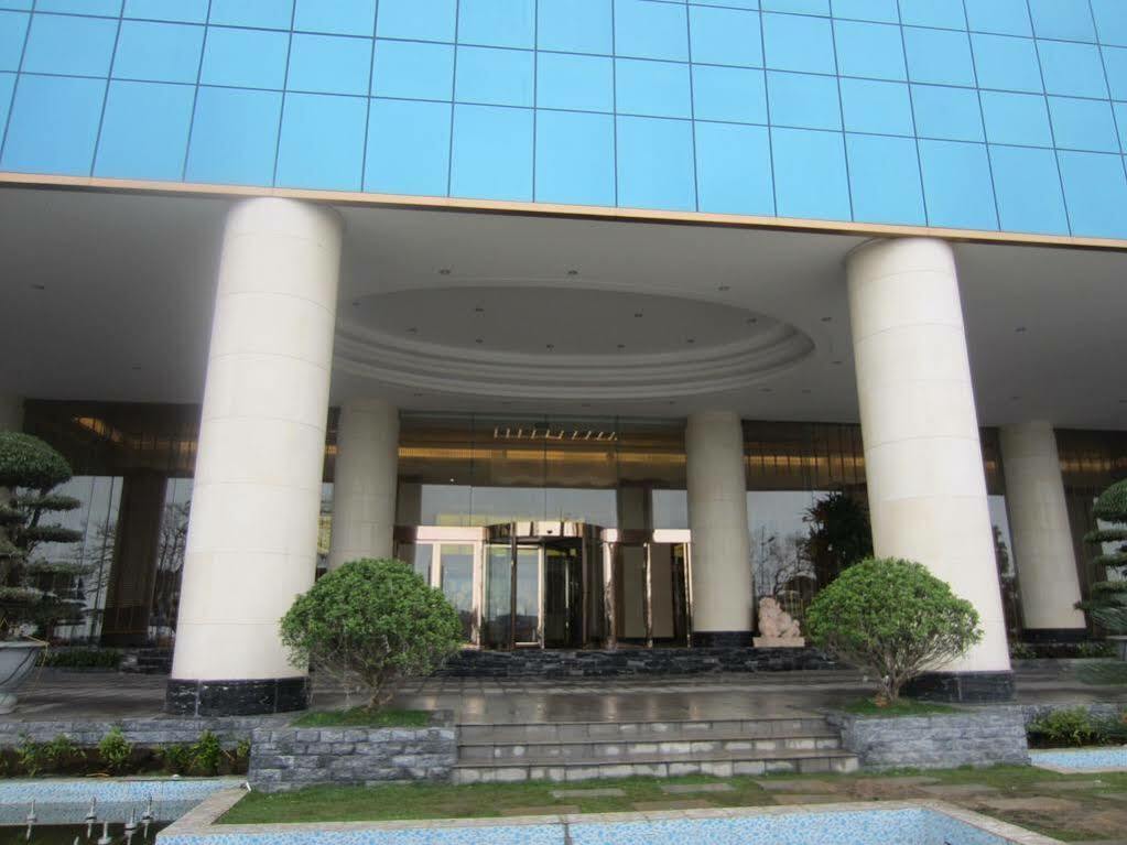 Hotel Muong Thanh Luxury Quang Ninh 5*