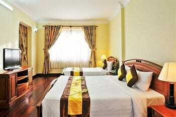 Beachfront Hotel 3*
