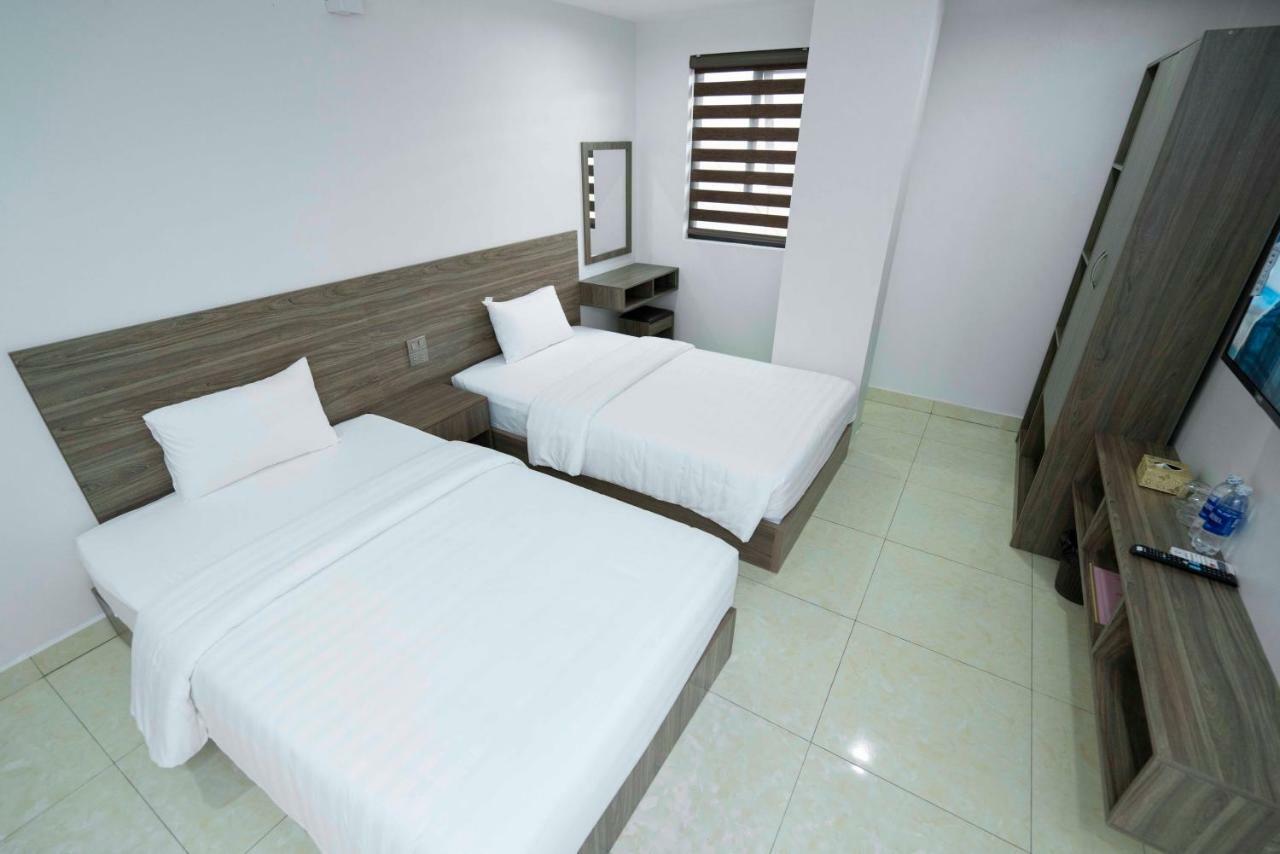 Hotel Aurora Halong