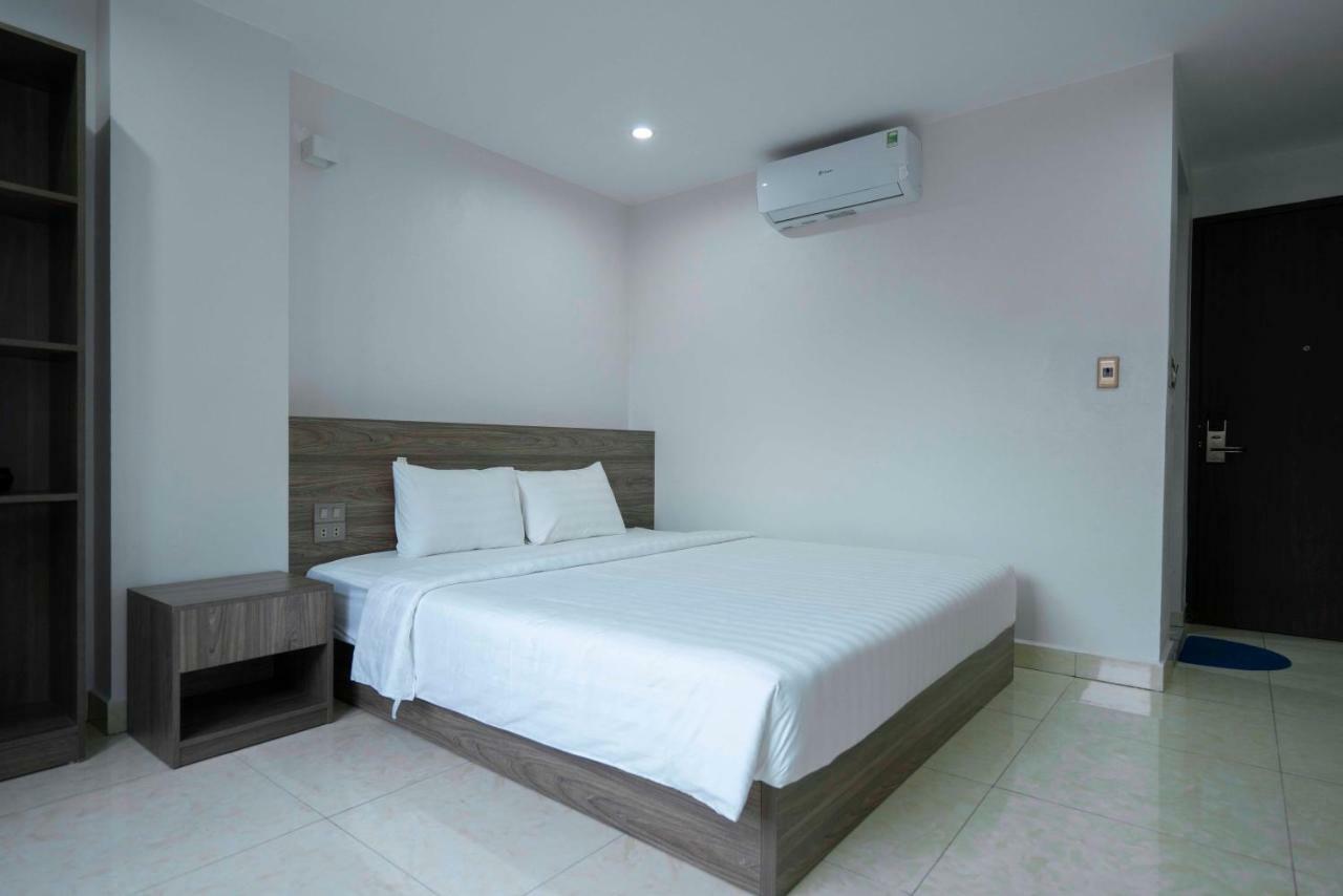 Hotel Aurora Halong