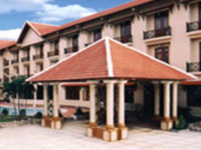 Hotel Emm 4*