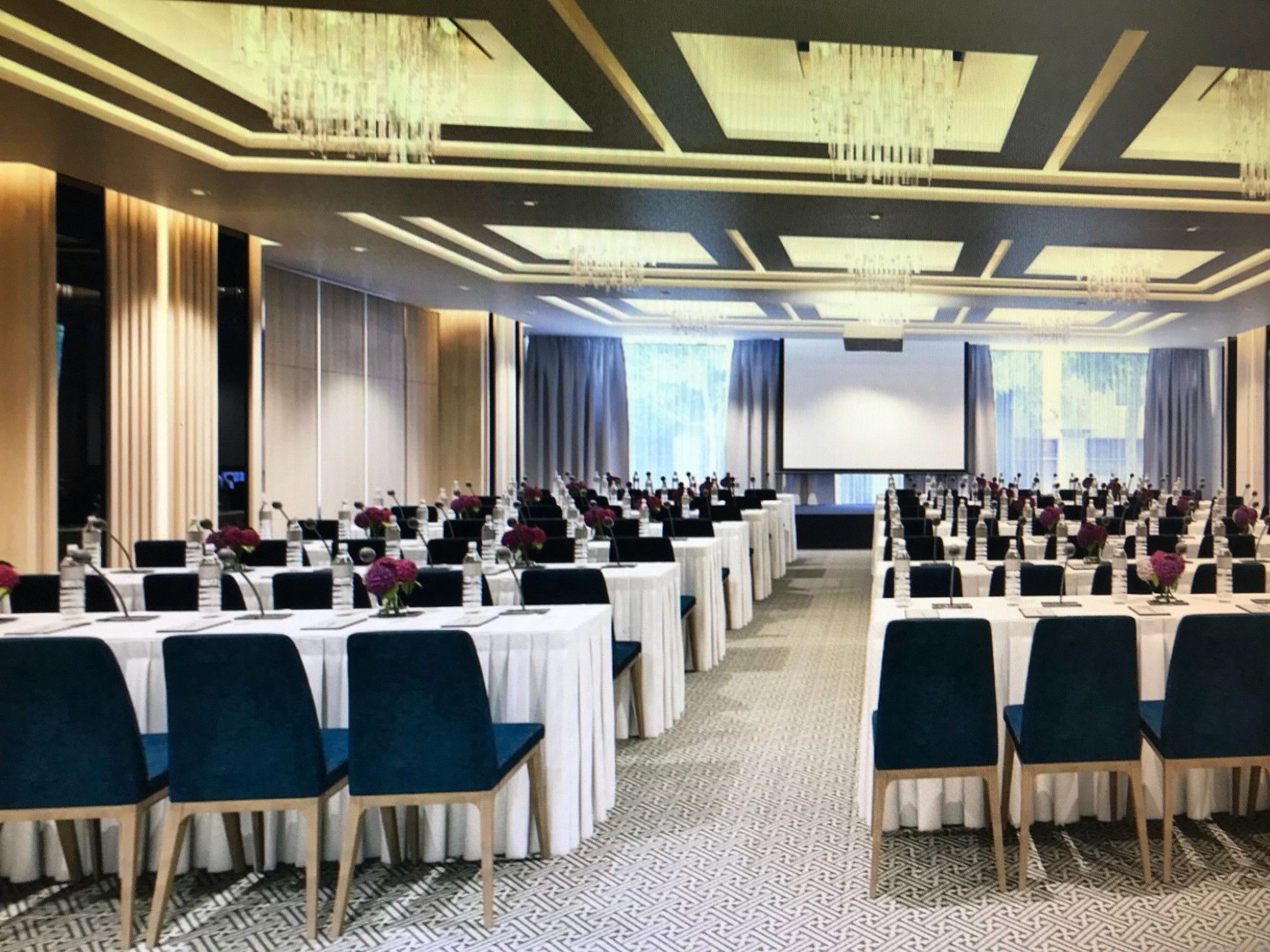 Majestic Premium 4* Nha Trang