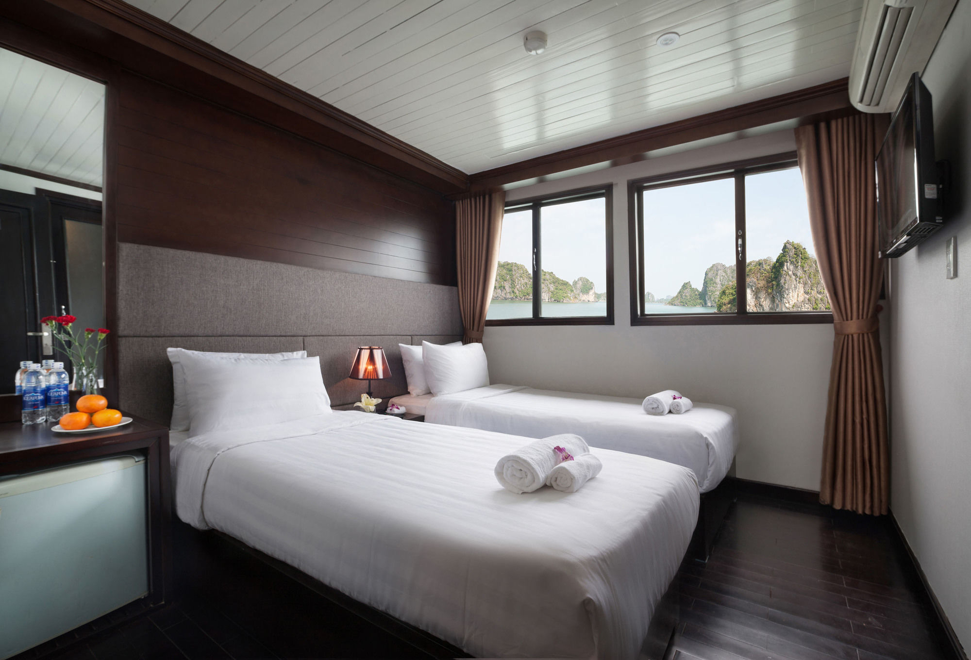 Halong Stellar Cruise Ha Long