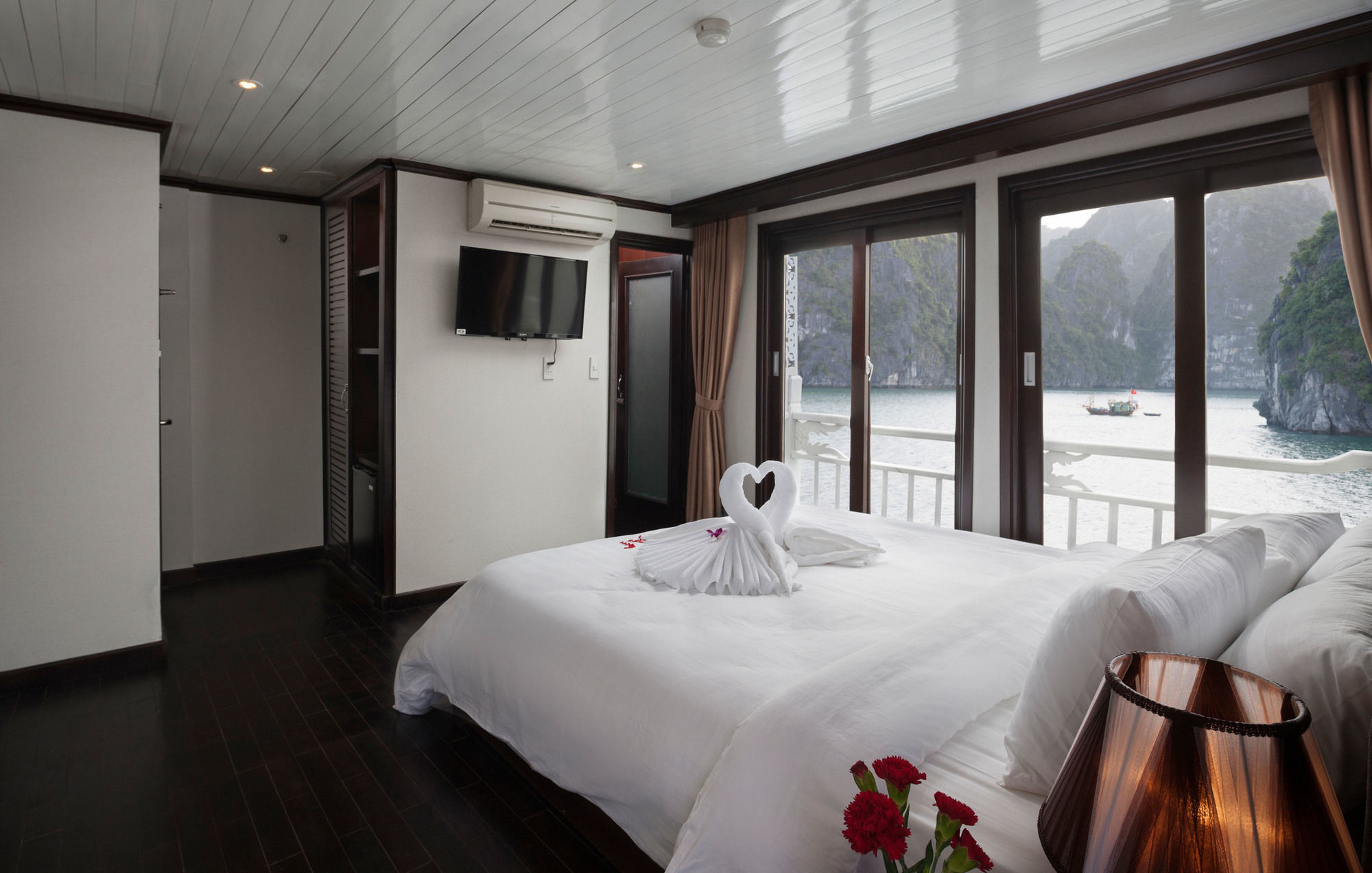 Halong Stellar Cruise Hotel 3*
