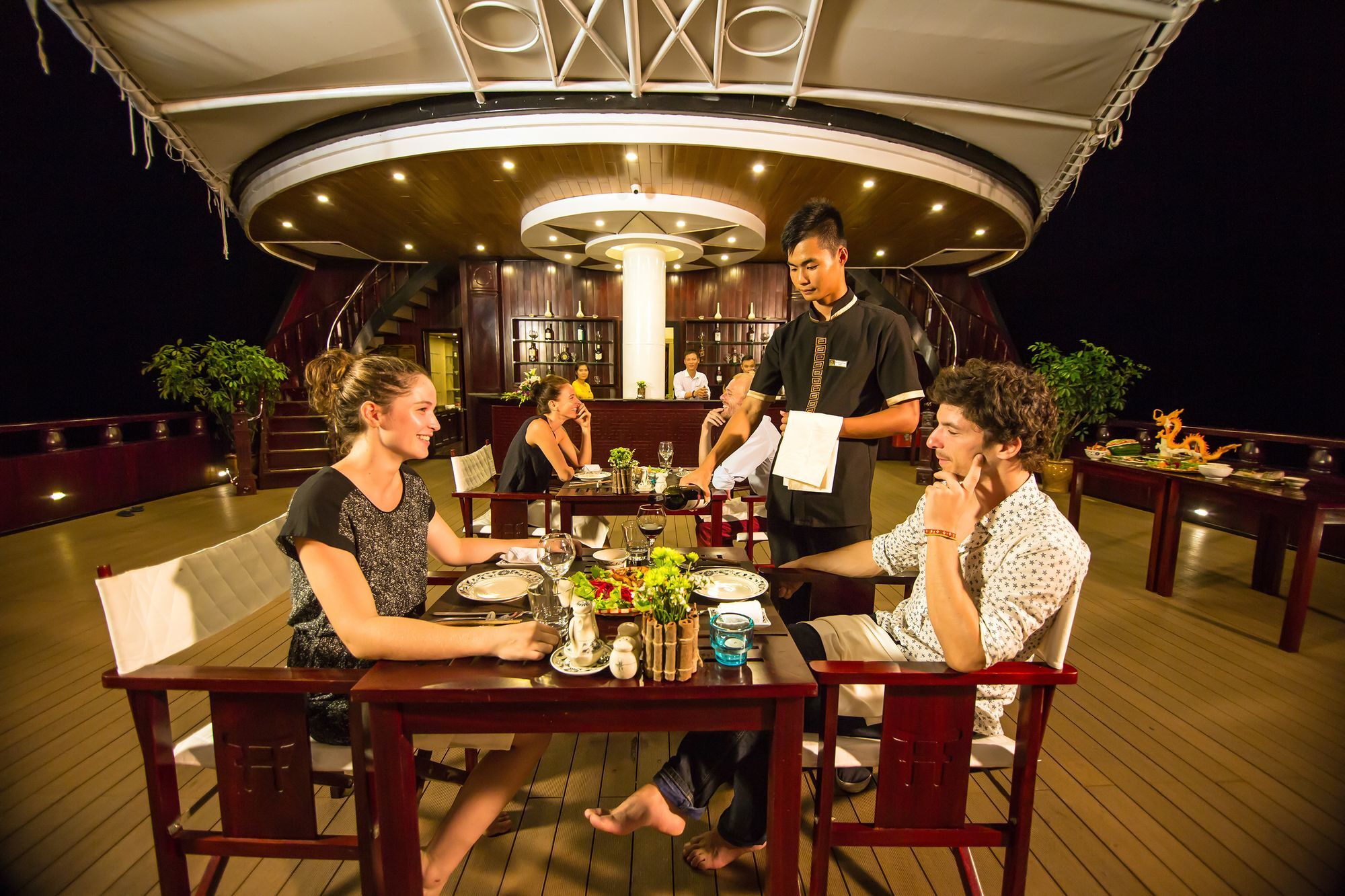  Dragon Legend Cruise Ha Long
