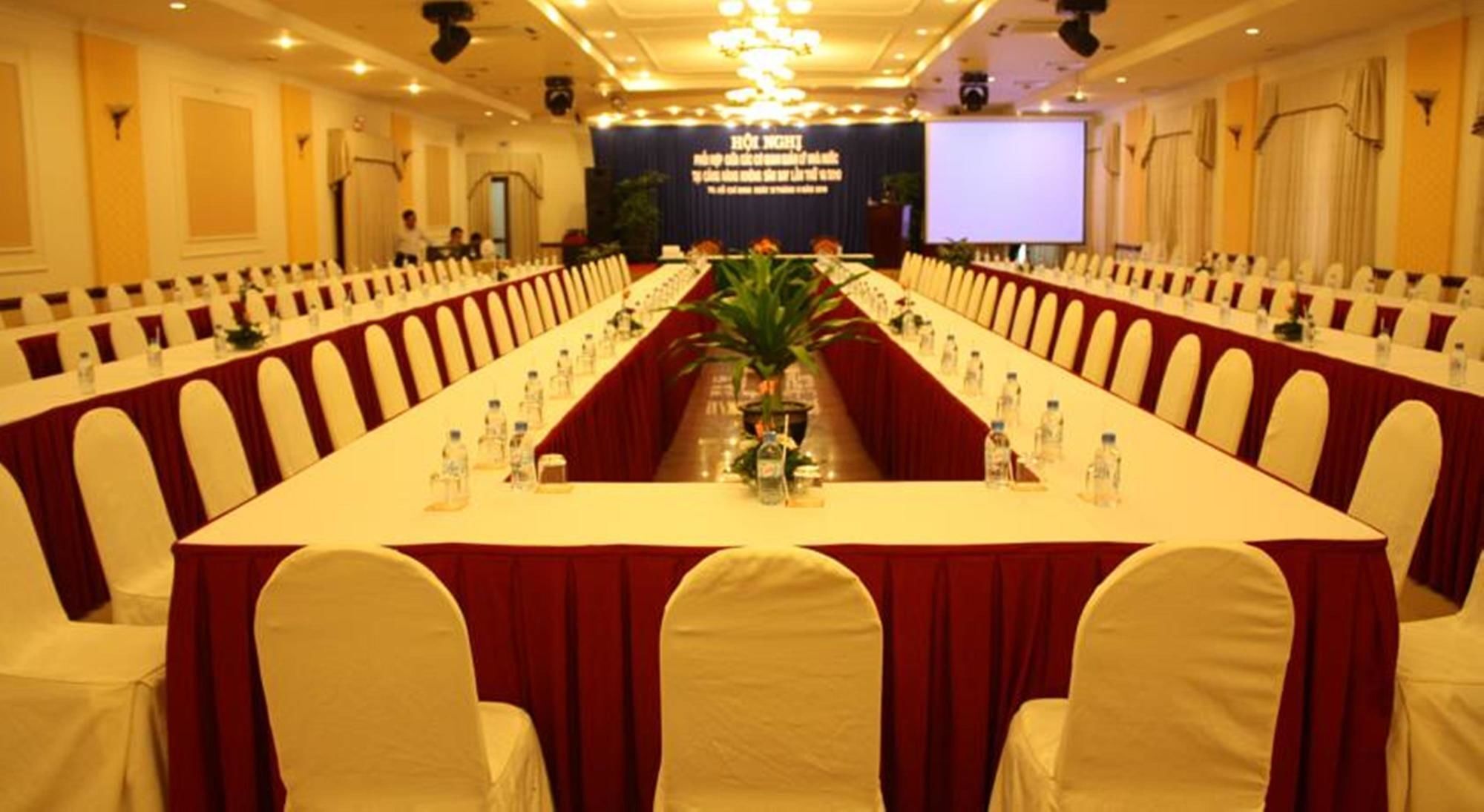 Khách sạn Tan Son Nhat Saigon TP. Hồ Chí Minh