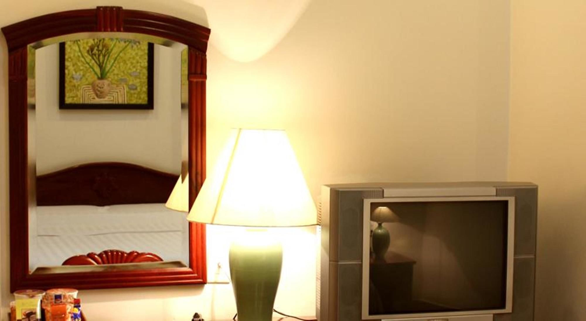 Tan Son Nhat Saigon Khách sạn 5*