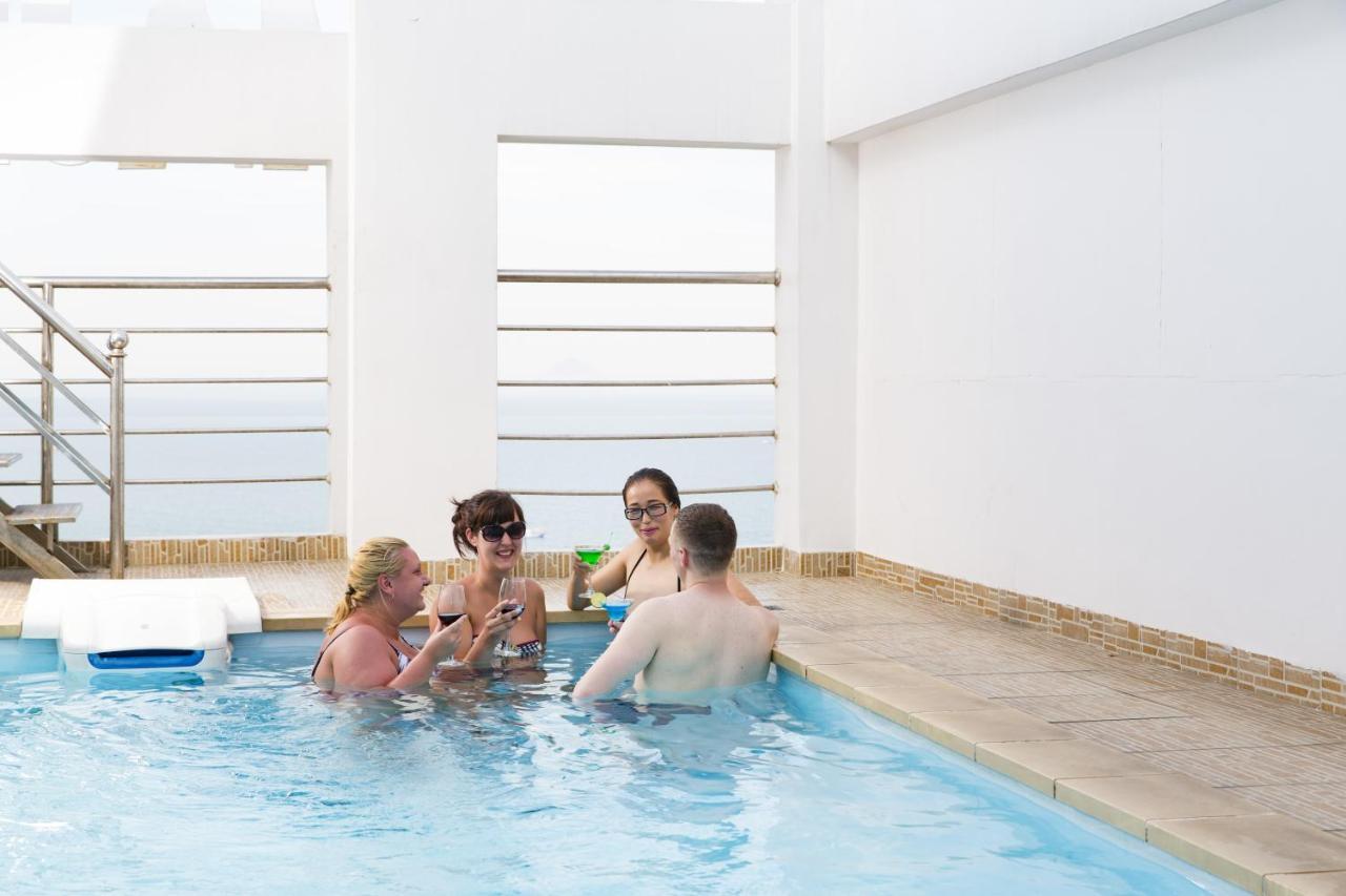 Hotel Majestic Nha Trang