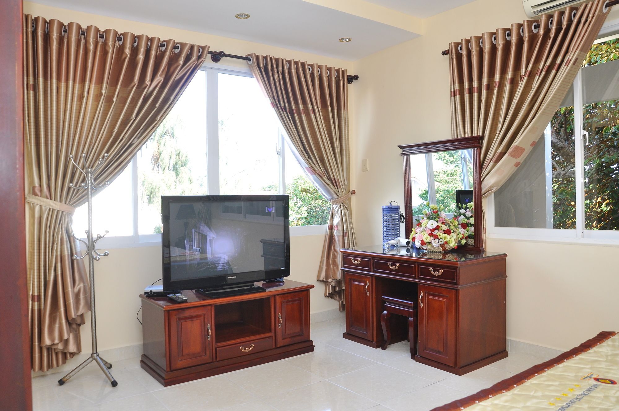 Lam Son & Hotel 3*