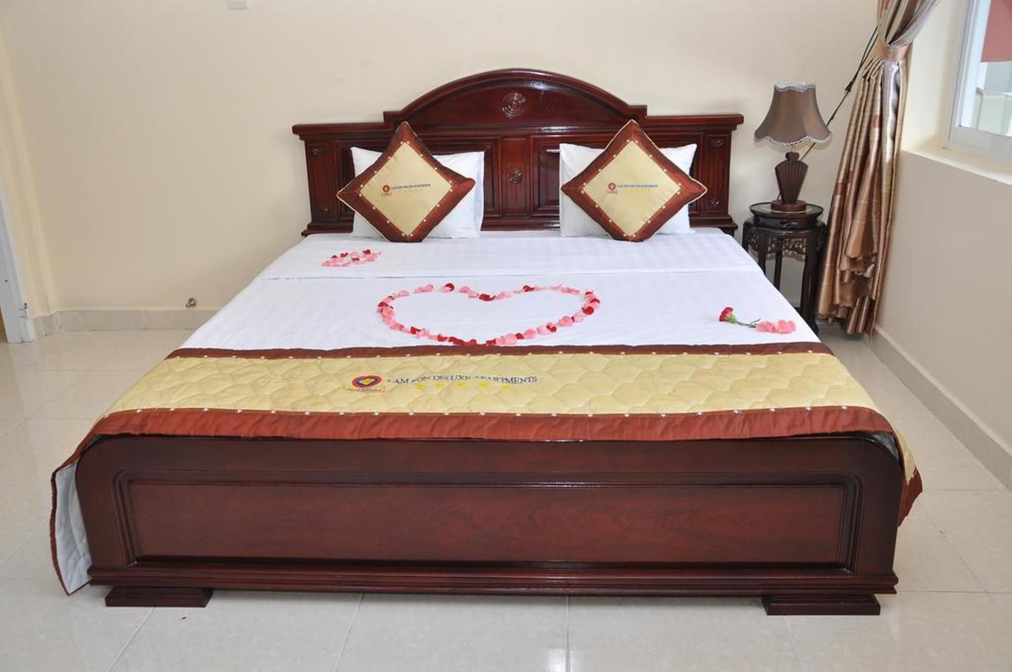 Hotel Lam Son &