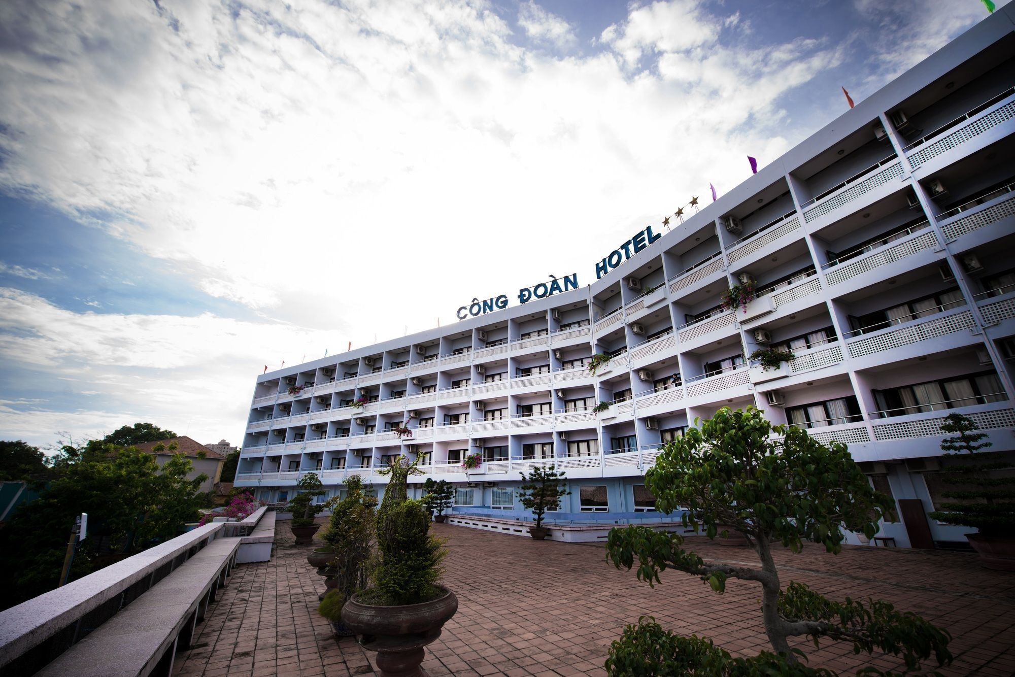 Cong Doan Khách sạn