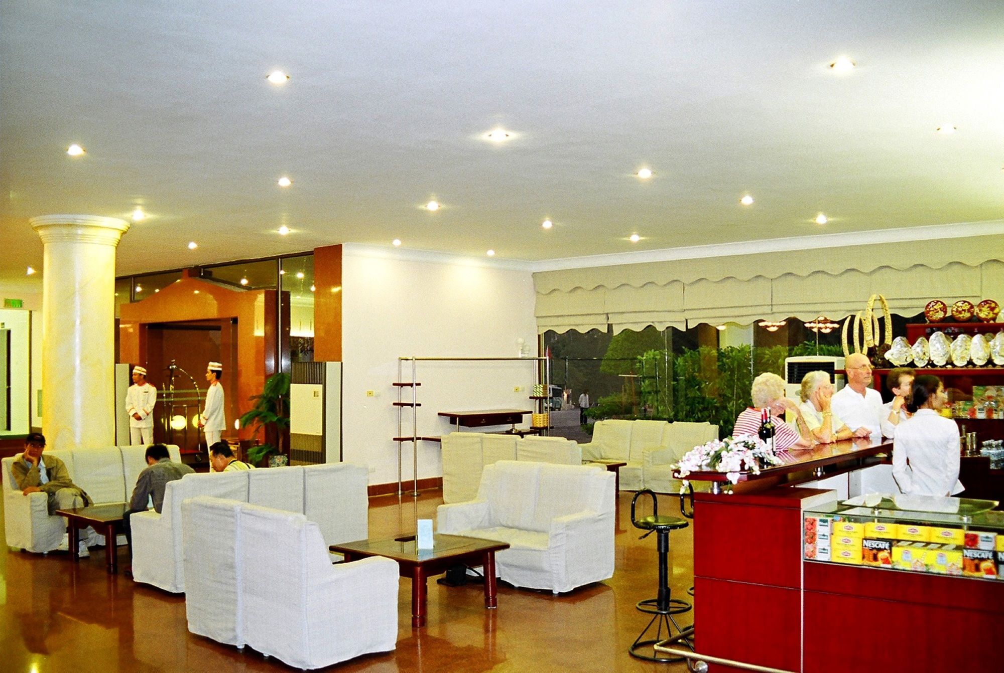 Khách sạn Cong Doan Hạ Long