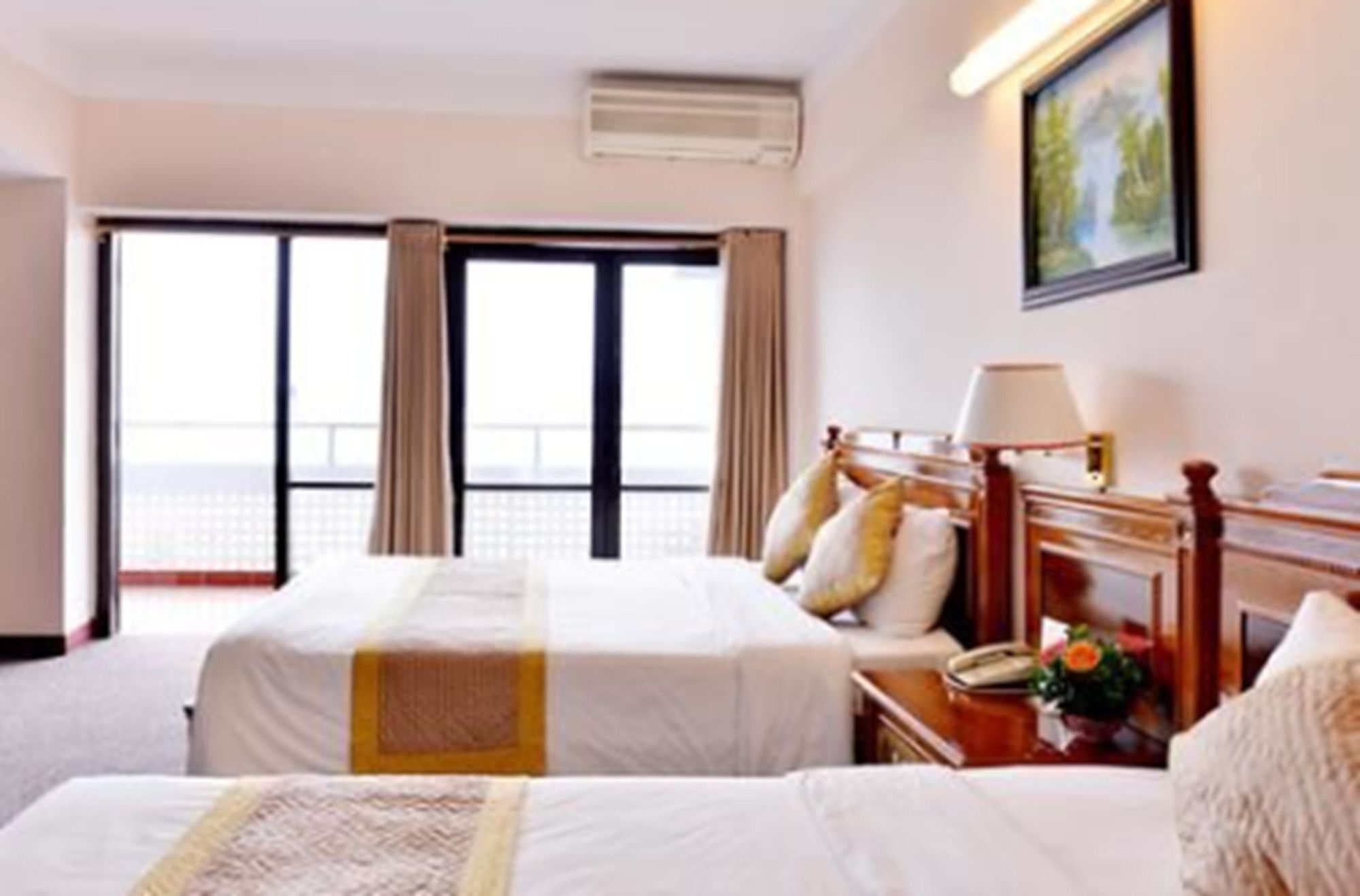 Cong Doan Khách sạn 3*