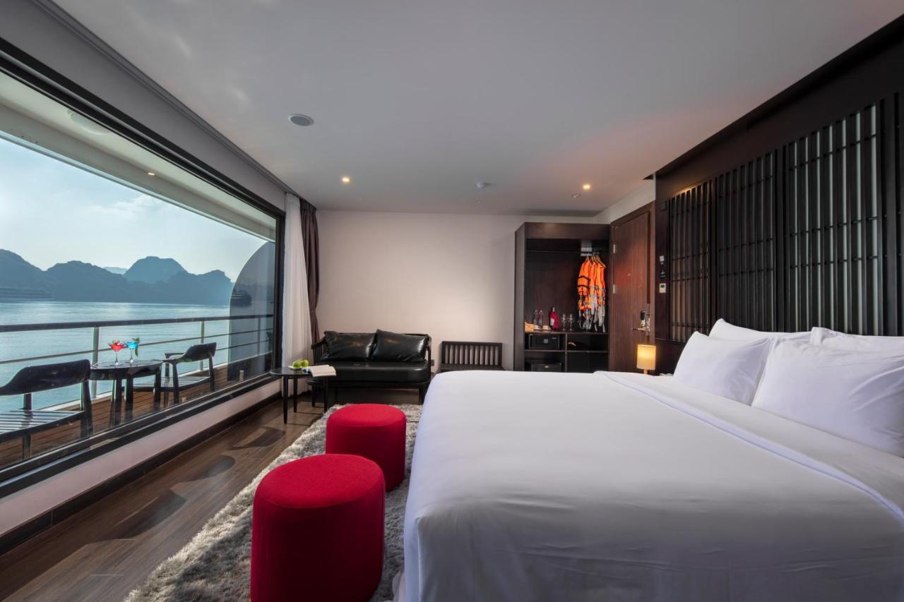  Du Thuyền Scarlet Pearl