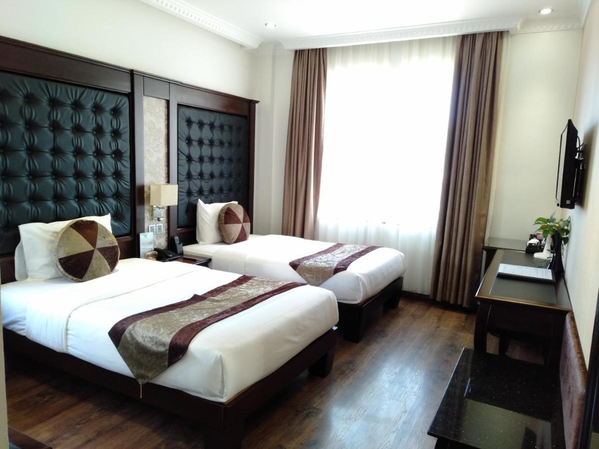 Khách sạn Bay Palace Hạ Long