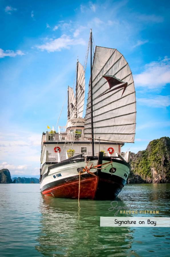Signature Halong Cruise  Hạ Long