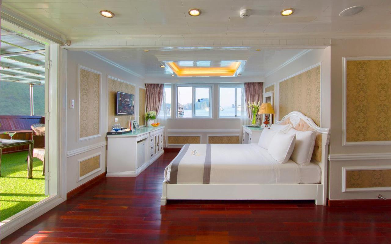 Signature Halong Cruise 5*