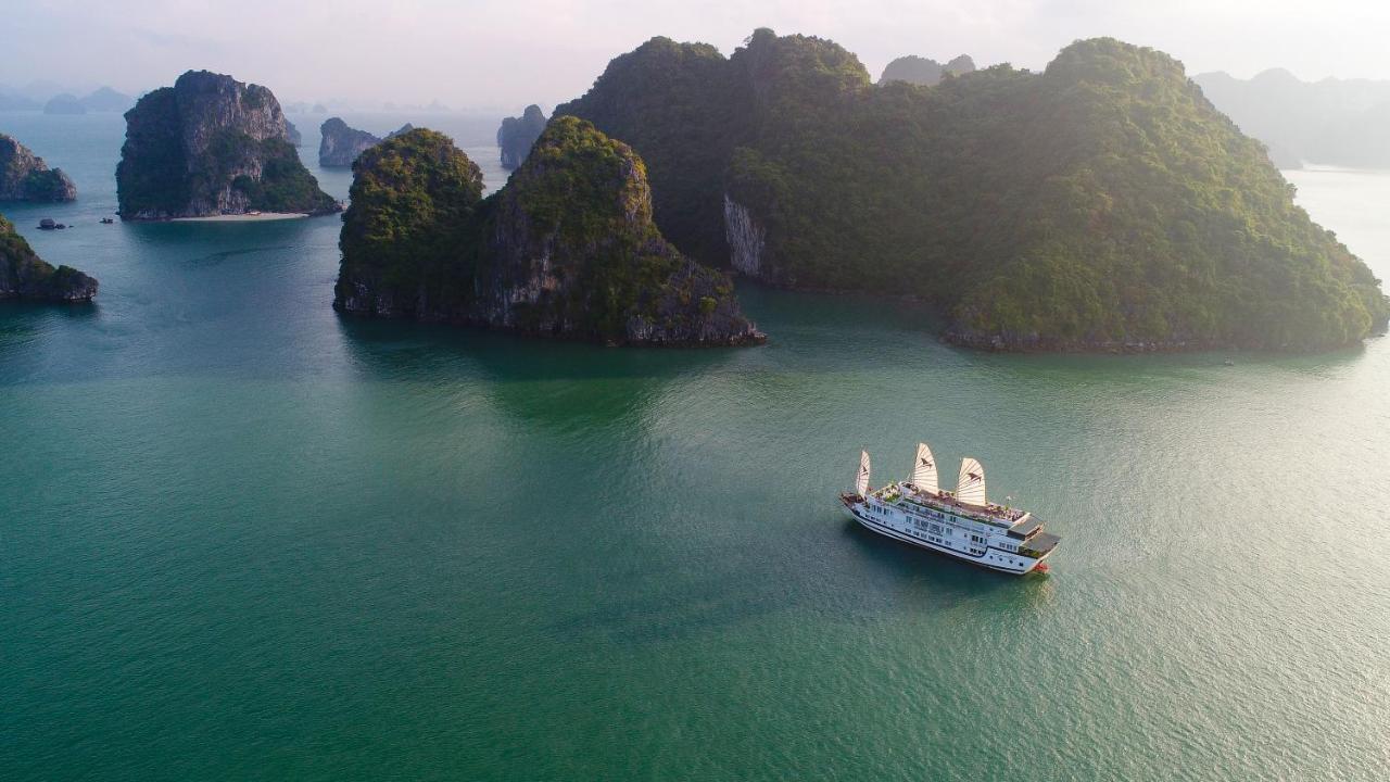  Signature Halong Cruise 5*