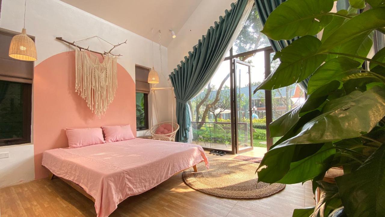 Khu nghỉ mát Tropical Villas *